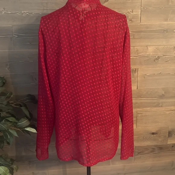 Wear it red textured long sleeve blouse - Picture 5 of 5